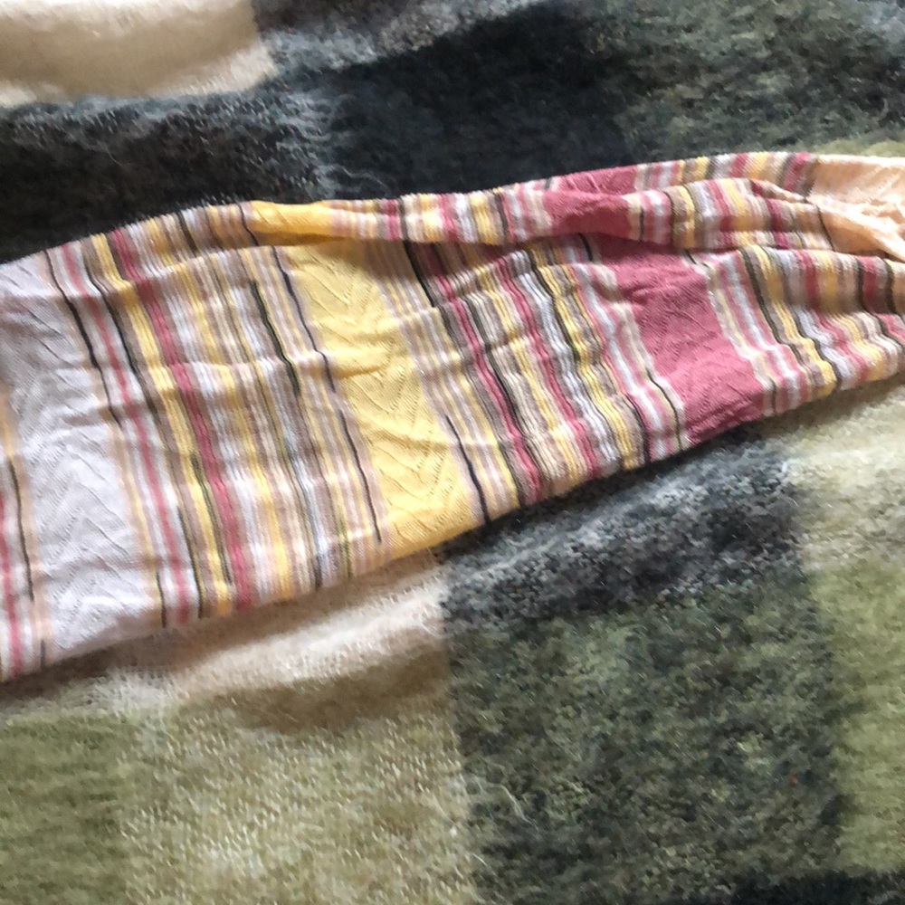 Missoni Italian scarf - Picture 7 of 8